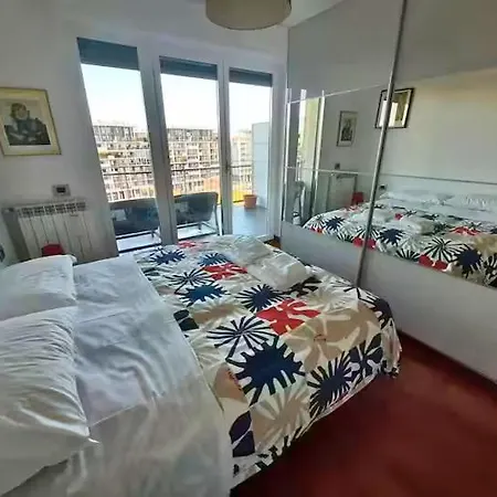 Santa Giulia Bright Two-room With 2 Terraces ميلان